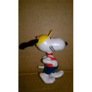  Peanuts Snoopy Running PVC Figure (1980s) 