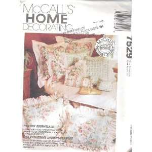   McCalls 7529 Sewing Pattern Home Decorating Pillows
