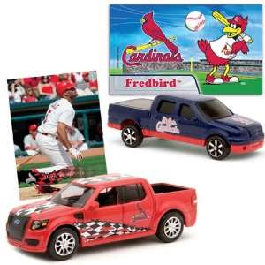   150 w/Sticker Cardinals Albert Pujols:  Sports & Outdoors