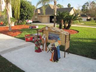   HOLIDAY LIVING Indoor Outdoor 7 pc. Yard Nativity Set 3.5 ft tall EUC