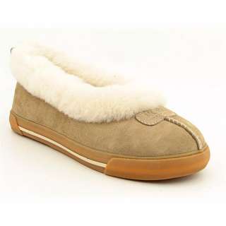 World renowned UGG footwear has defined a new category in comfort with 