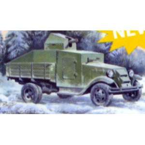   72 GAZ AA WWII Armored Truck w/Maxim AA Machine Gun Toys & Games