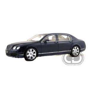  2005 Bentley Continental Flying Spur 1/18 Blue: Toys 