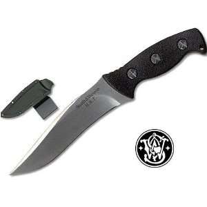   : Smith & Wesson Combat Survival Knife with Sheath: Sports & Outdoors