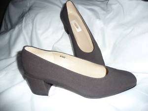 TALBOTS Dark Brown Fabric PUMPS Shoes Size 8.5 C Vero Cuoio  