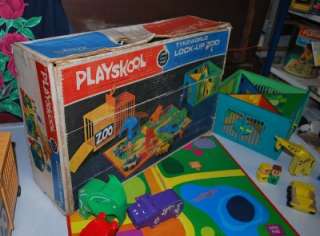 VINTAGE PLAYSKOOL LITTLE PEOPLE LOCK UP ZOO SET w/ BOX  