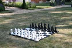 New Garden Chess Pieces   Giant Garden Games   30cm  