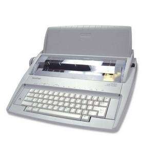    NEW Entry level Portable Typewrite   GX 6750: Office Products