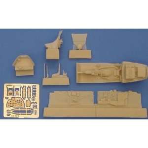    Aires 1/48 P38J Lightning Cockpit Set (For HSG) Toys & Games