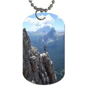  Mountain climbing Dog Tag with 30 chain necklace Great 