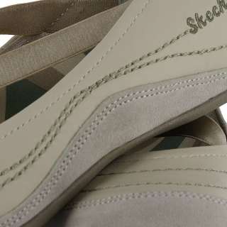   low profile shock absorbing midsole flexible rubber traction outsole