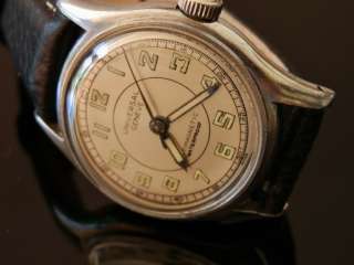Universal Geneve stainless steel mens watch 32mm diameter, 41mm lug to 