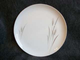 Japan Fine China Platinum Wheat 10 Dinner Plate  