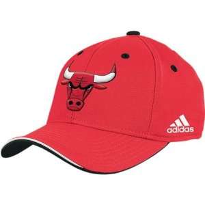  Adidas Chicago Bulls Red Draft Day Flex Fit Hat Sports 