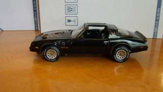 FM 1977 Pontiac Firebird TransAm (Black) 1:24  