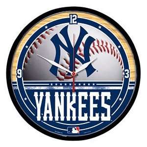  New York Yankees MLB Wall Clock: Sports & Outdoors