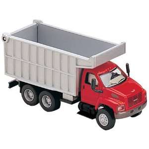  HO 2003 GMC Topkick Coal Dump Truck, Red/Silver BLY301116 