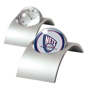  New Jersey Nets NBA Spinning Desk Clock