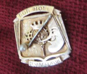 Bob Hope Desert Classic Golf Gold pin/pendant 14 &10k  
