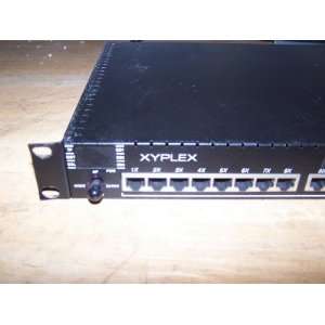  Xyplex 10 Base t 24 Port Network Hub Model 3140 