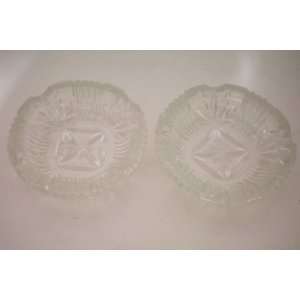    Set of 2 Clear Crystal Ashtrays    as shown 